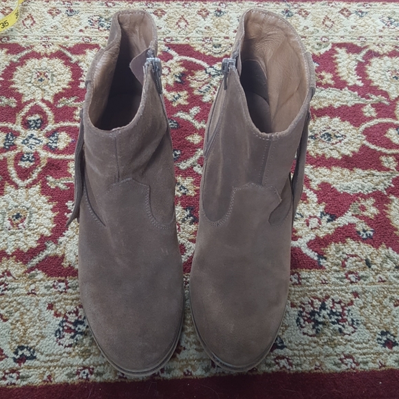 Anthropology Howsty fringe ankle boot - Picture 6 of 8